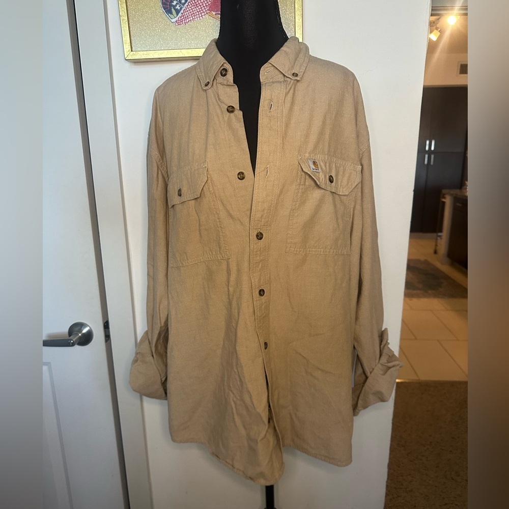 Carhartt beige relaxed, fit button-down shirt
Size XL